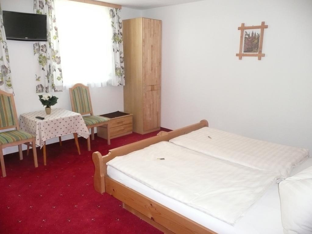 Appartement Koenigslehen Radstadt Værelse billede